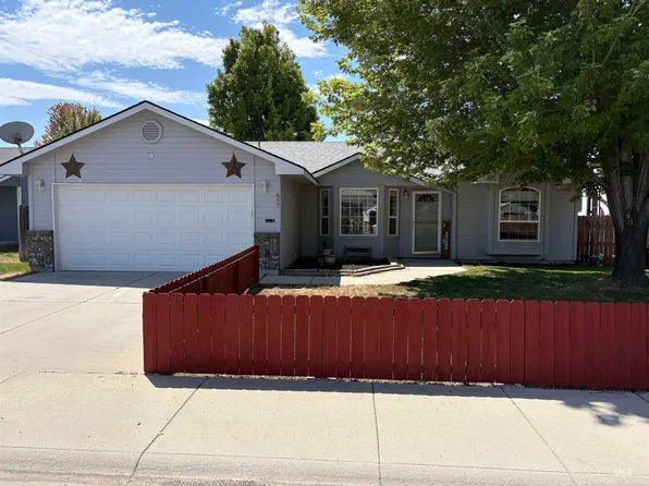 697 N Brownfield Way, Meridian, ID 83642