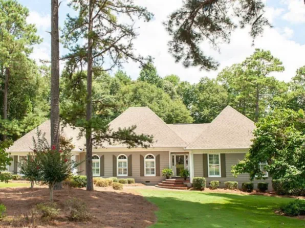 108 Sturbridge Dr, Lagrange, GA 30240