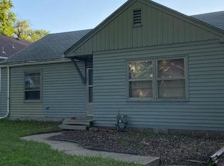 2625 SE Kentucky Ave, Topeka, KS 66605