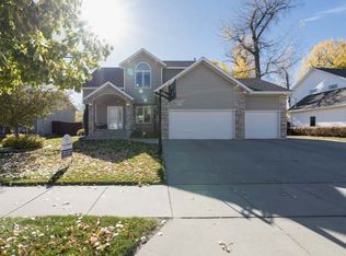 3411 Heartwood Dr SE, Mandan, ND 58554