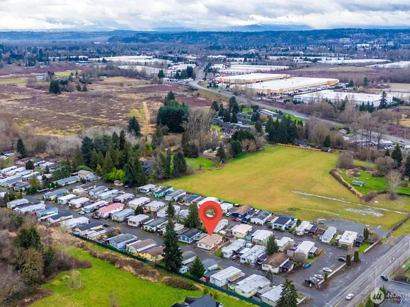 8220 37th Street Ct E #30, Edgewood, WA 98371