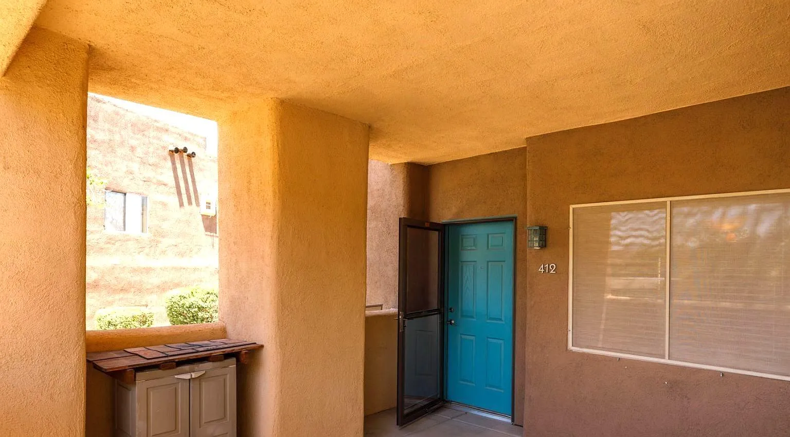 470 Turtle Back Rd — Photo 2