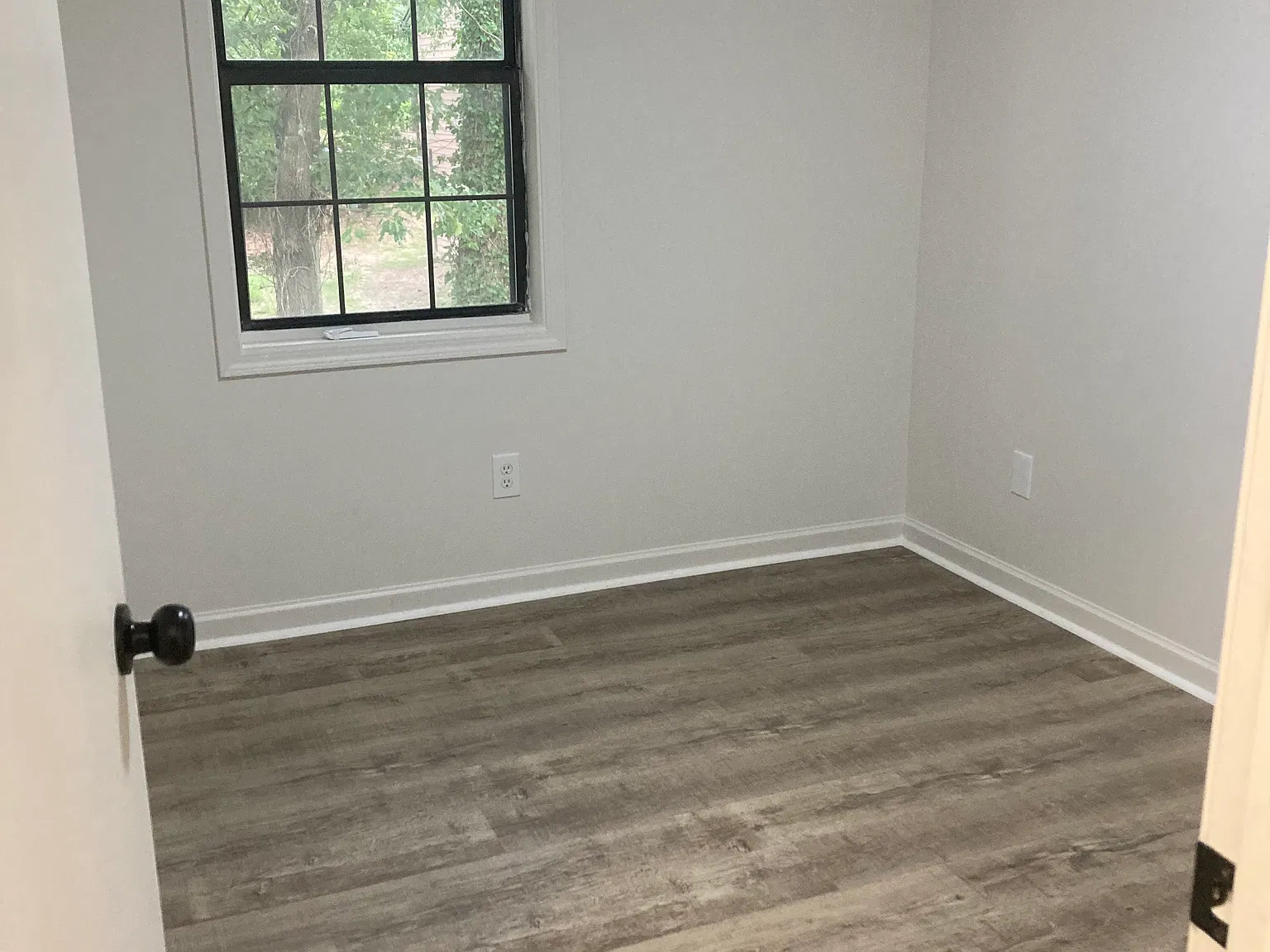 3 bed, 1.5 bath, $2,200 — Photo 4