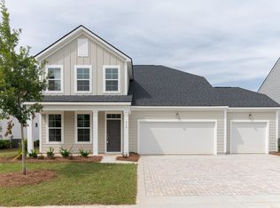 719 S Pointe Blvd, Summerville, SC 29483
