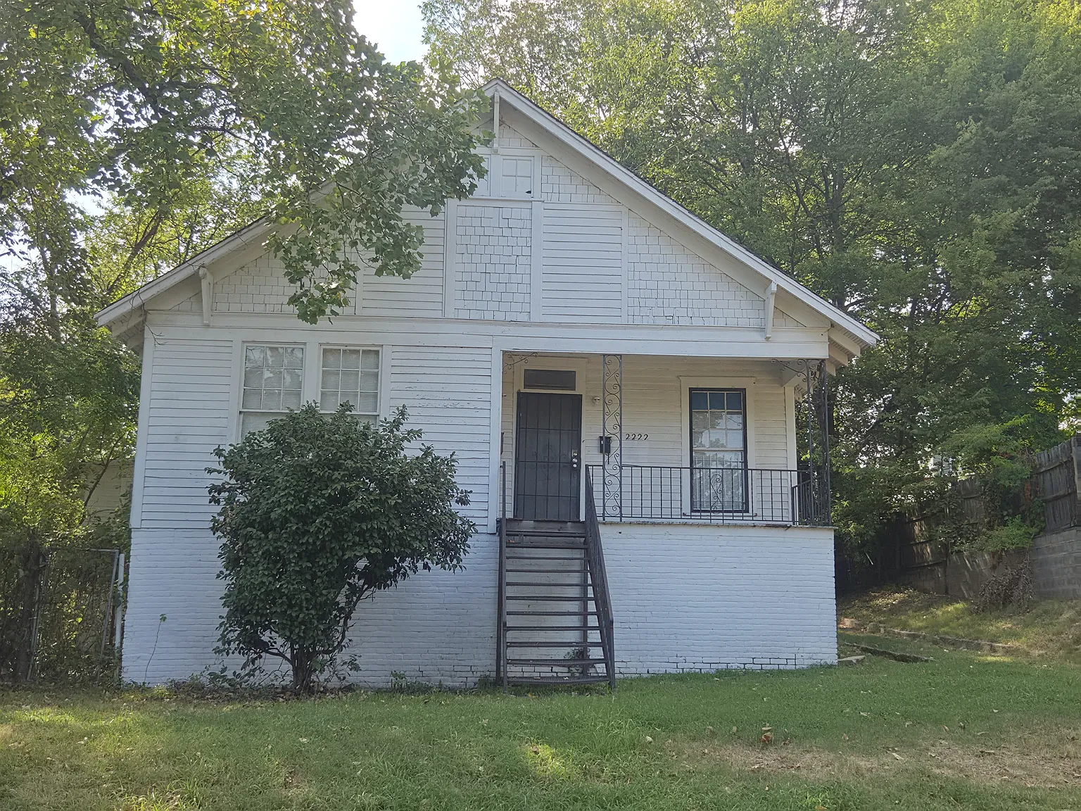 2222 Cumberland St — Photo 1