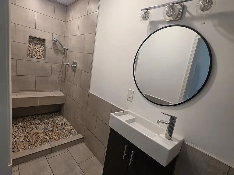 2238 E Mulberry Dr — Photo 8