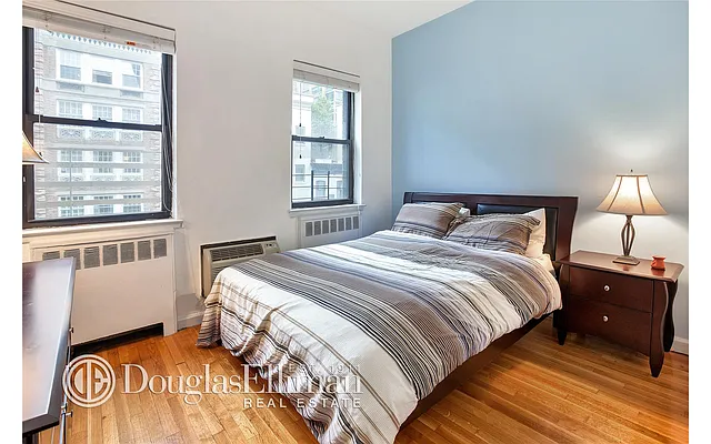 Rented by Douglas Elliman | media 29