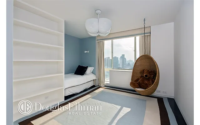 Sold by Douglas Elliman | media 10