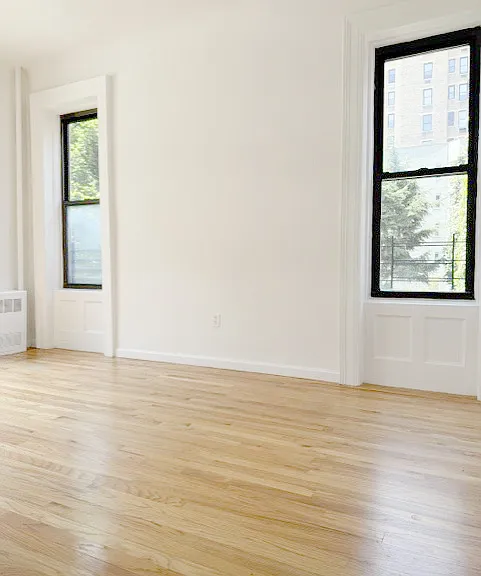 140 E 92nd St #4S — Photo 3