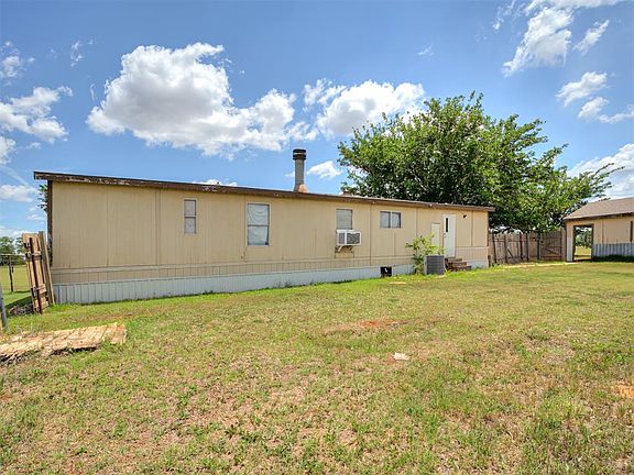 3rd image of 22556 N 2930th Rd