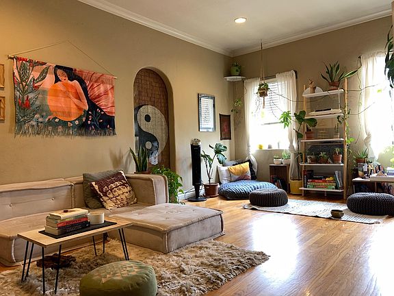 4th image of 1147 6th St APT 105
