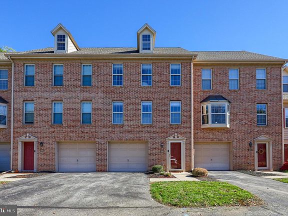3rd image of 1202 Skyview Dr #1202