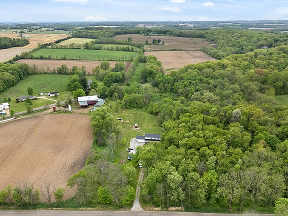 2nd image of 2182 Township Road 405