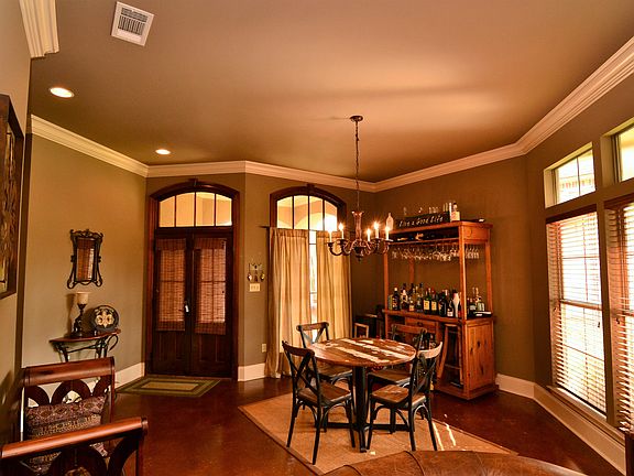 5th image of 6170 Beechgrove Ln