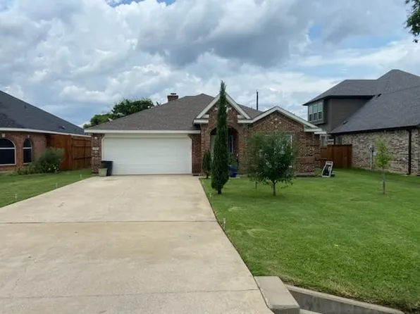 1730 Avenue C, Grand Prairie, TX 75051
