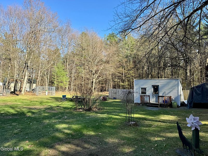 3rd image of 203 Wells Road