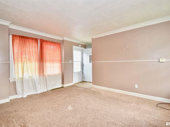 5th image of 2524 W Downs Cir