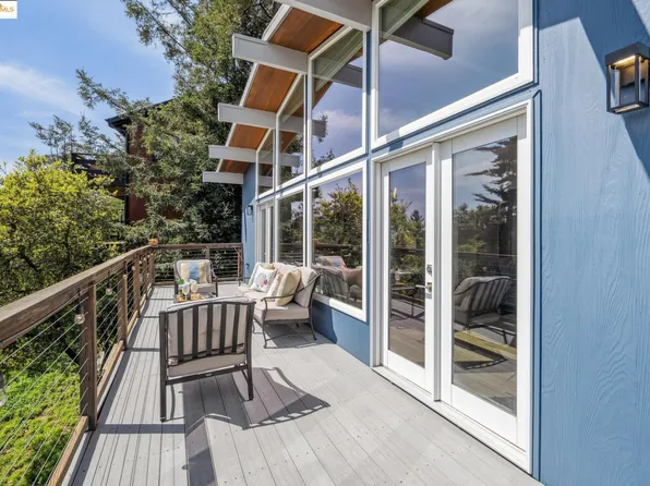 6804 Saroni Dr, Oakland, CA 94611