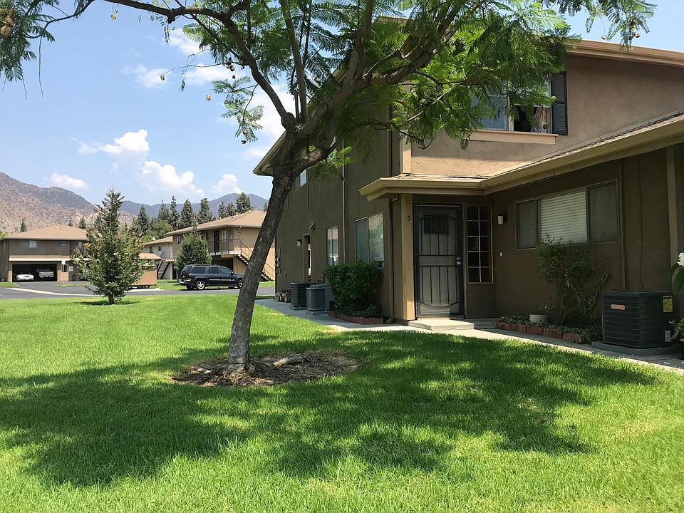 2nd image of 1077 W Calle Del Sol APT 3