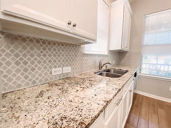 2nd image of 14931 Cutleaf Ln