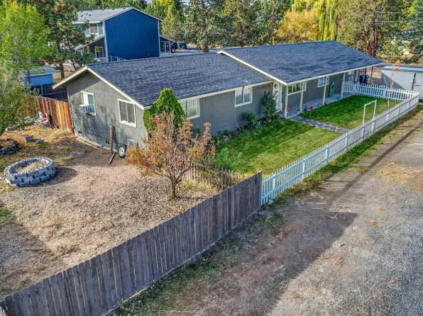 2456 SW Timber Ave, Redmond, OR 97756