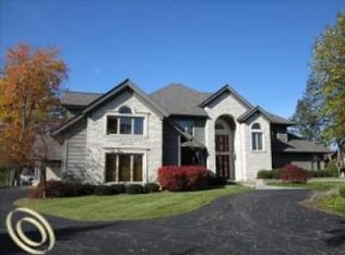 11511 N Ridge Rd, Plymouth, MI 48170