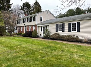 7 Juniper Rd, South Hamilton, MA 01982