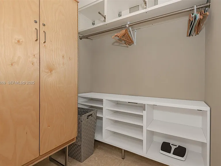 17555 E Atlantic Blvd #1005 — Photo 33