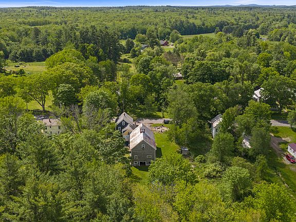 3rd image of 268 Kennebunk Road