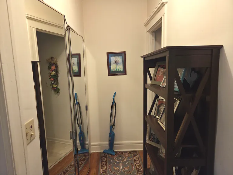 8 Highland Pl #1-R — Photo 3