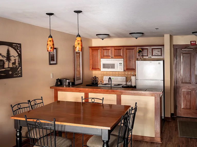 12090 E Big Cottonwood Canyon Rd #203 — Photo 6