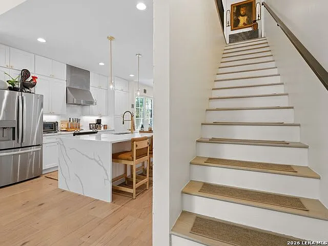 311 Refugio St #101 — Photo 17