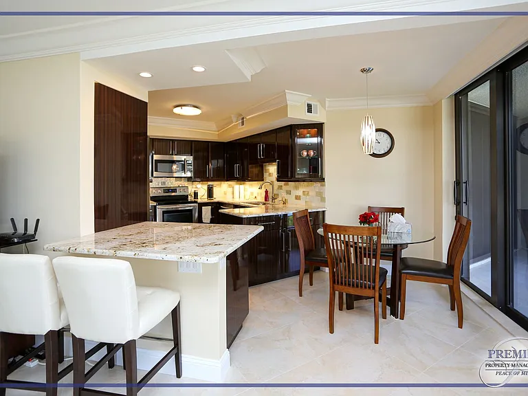 4551 Gulf Shore Blvd N #301 — Photo 11