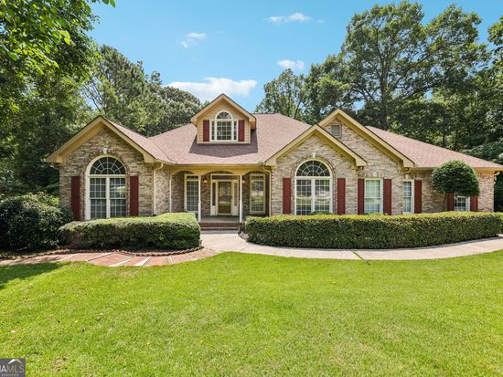 8110 Lakemont Close, McDonough, GA 30253