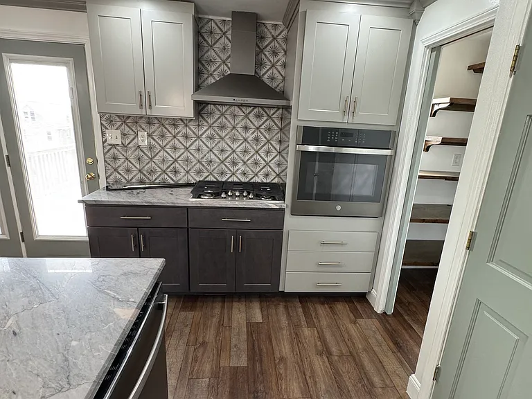 1524 Creedmoor Ave — Photo 10