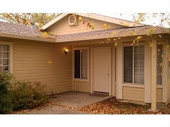 1041 Erdman Way photo 1
