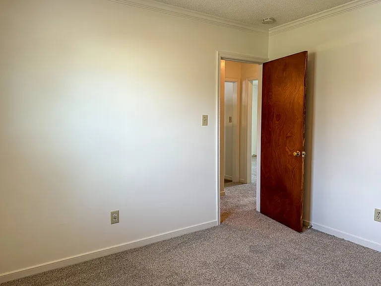 310 Kent Ave — Photo 13