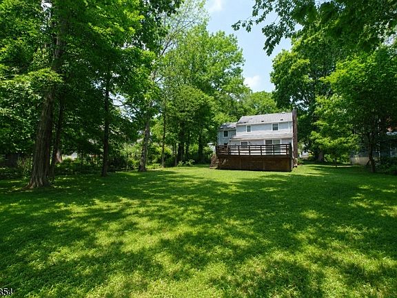 4th image of 71 Willoughby Rd