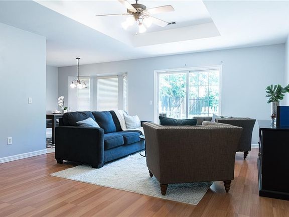 4th image of 904 Tyra Ln