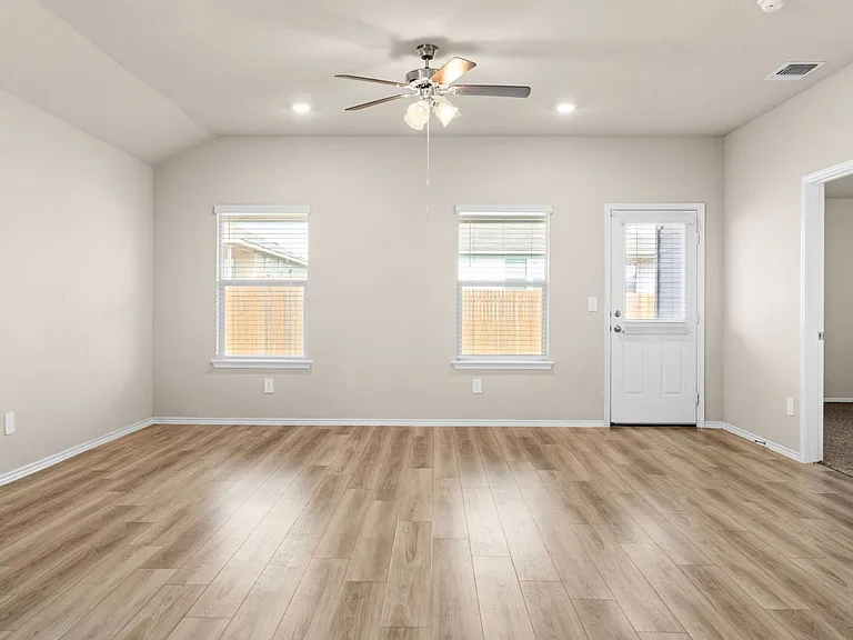 2345 Merganser Dr — Photo 12