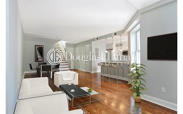 Rented by Douglas Elliman | media 35