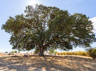 27 Wellsona Rd, Paso Robles, CA 93446