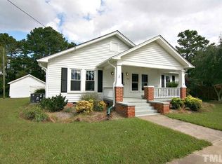 200 W Moore St, Apex, NC 27502