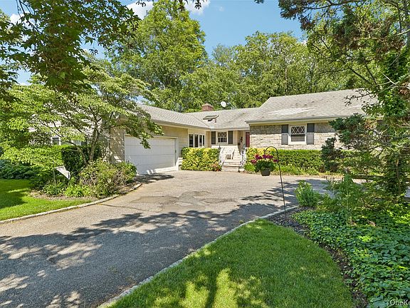 2nd image of 171 Rockaway Avenue