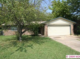 1704 S Poplar Ave, Broken Arrow, OK 74012