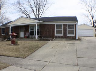 546 Westgate Ct, Streamwood, IL