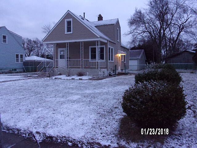 1st image of 1073 156th Pl