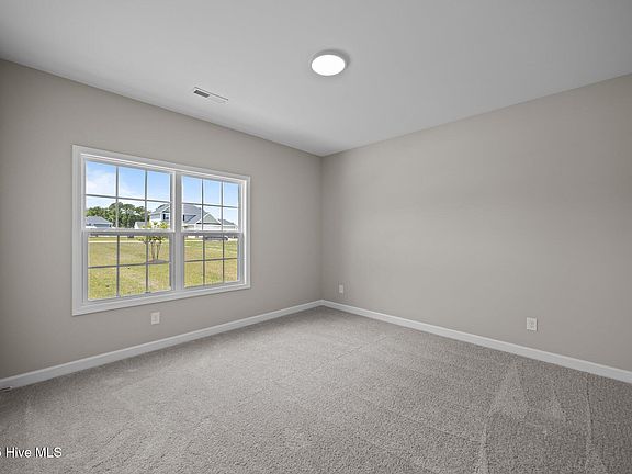 5th image of 1075 Appaloosa Trail