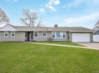 22 Wiggins St, Ronkonkoma, NY 11779