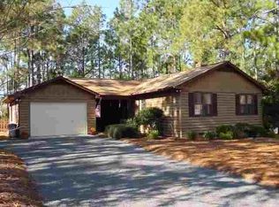 75 Longleaf Dr E, Pinehurst, NC 28374
